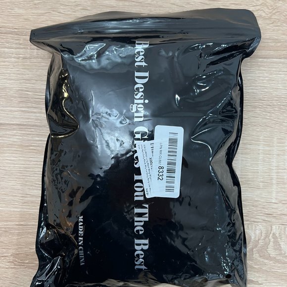 AISI QUEENS Long Black Wavy Wigs for Women Middle Part Curly Black Wig Natural - Picture 8 of 9